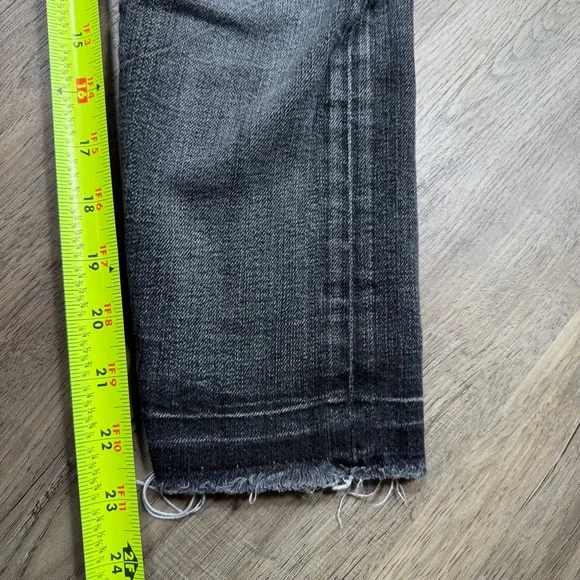 Lucky Brand Sienna Slim Boyfriend Dar Gray Distressed Jeans - Size 0 - Picture 6 of 15